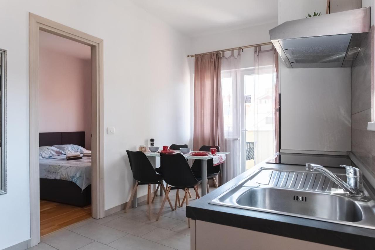 Apartments Time For Sea Koper Exterior photo